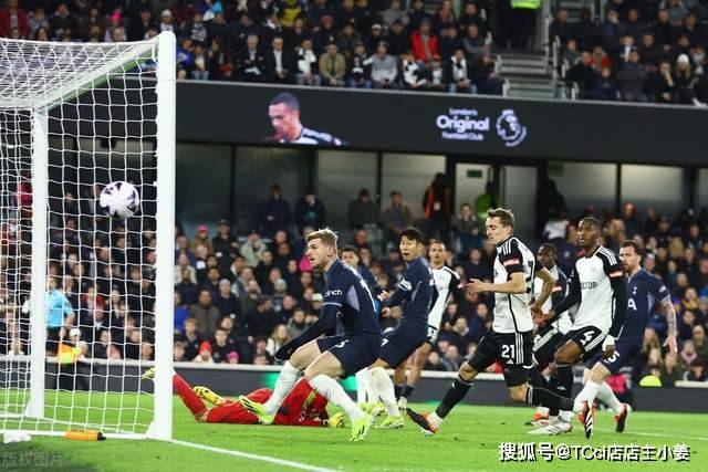 传奇!费尔南德斯正式宣布退役 国家队履历耀眼